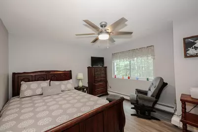379 Huse Road #14, Manchester, NH 03103 - Photo 18
