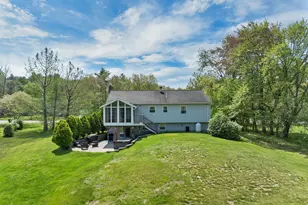 16 Sanders Rd, Hudson, NH 03051 - Photo 4