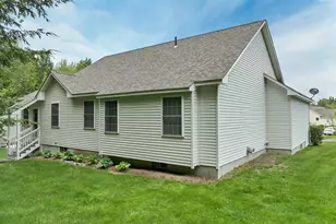 28 Autumn Ln, Gilford, NH 03249 - Photo 32