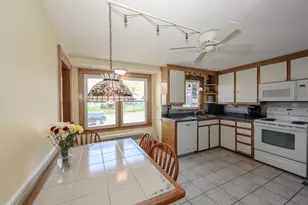 36 Alsace St, Manchester, NH 03102 - Photo 10