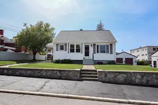 36 Alsace St, Manchester, NH 03102 - Photo 2