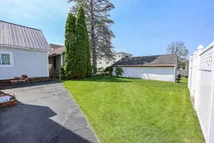 36 Alsace St, Manchester, NH 03102 - Photo 6