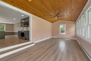 218 Brookside Dr, Hartford, VT 05001 - Photo 12