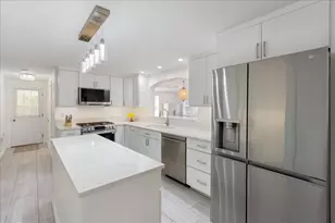 4 Applewood Ln, Salem, NH 03079 - Photo 14
