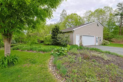 311 Paquette Avenue, Manchester, NH 03104 - Photo 42