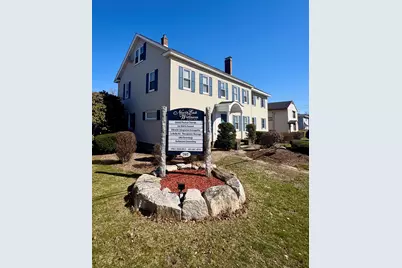 707 Chestnut Street #3, Manchester, NH 03104 - Photo 1