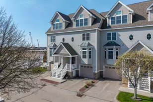 24 Harbor Rd, Hampton, NH 03842 - Photo 2
