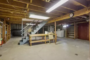 633 Fairfield St, Manchester, NH 03104 - Photo 28