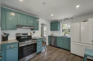 42 Water St, Meredith, NH 03253 - Photo 10