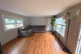 11 Gary St, Nashua, NH 03062 - Photo 8