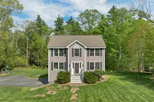 7 Cortland Dr, Epping, NH 03042 - Photo 1