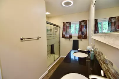 9 Wildwood Avenue, Claremont, NH 03743 - Photo 20