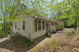 104 Greensward Dr, Grantham, NH 03753 - Photo 24