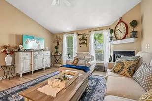 6 Patriot Dr, Hampstead, NH 03826 - Photo 8