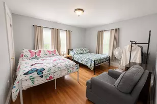 216 Park St, Berlin, NH 03570 - Photo 16