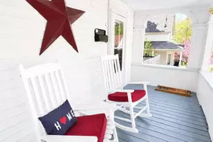 216 Park St, Berlin, NH 03570 - Photo 2