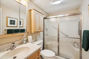 81 Fairway Dr, Ashland, NH 03217 - Photo 18