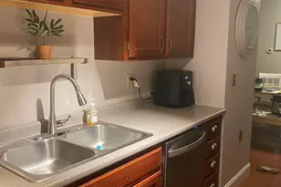 89 Eastern Ae Ave, Manchester, NH 03104 - Photo 6