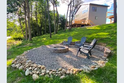 196 Washington Street #3, Littleton, NH 03561 - Photo 1