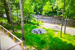 196 Washington St, Littleton, NH 03561 - Photo 2