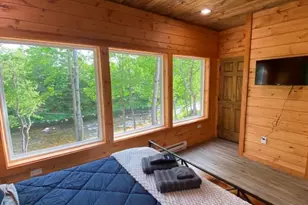 196 Washington St, Littleton, NH 03561 - Photo 10