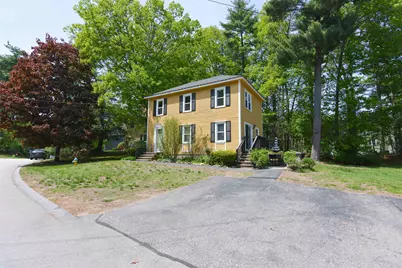 11 Beaujolais Drive, Nashua, NH 03062 - Photo 2