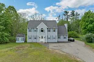 12 Chester Rd, Derry, NH 03038 - Photo 4
