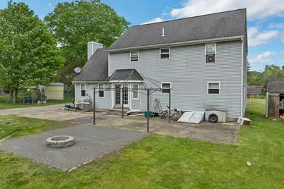 12 Chester Road, Derry, NH 03038 - Photo 4