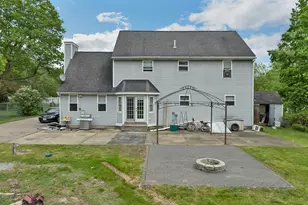 12 Chester Rd, Derry, NH 03038 - Photo 6