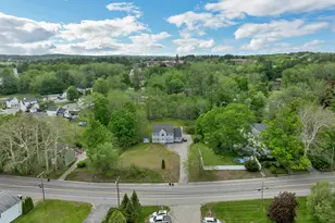 12 Chester Rd, Derry, NH 03038 - Photo 32