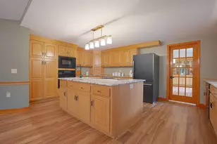20 Mirror Lake Dr, Tuftonboro, NH 03853 - Photo 18
