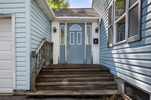 11 William St, Somersworth, NH 03878 - Photo 2