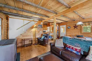 505 Hill Rd, Pittsburg, NH 03592 - Photo 24