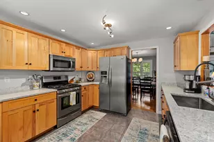 64 Long Bay Dr, Laconia, NH 03246 - Photo 10