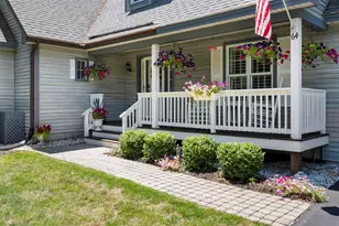 64 Long Bay Dr, Laconia, NH 03246 - Photo 2