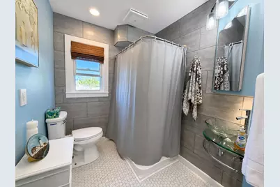 576 Hillside Avenue, Berlin, NH 03570 - Photo 10