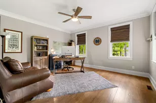 10 Lilac Ct, Bedford, NH 03110 - Photo 18