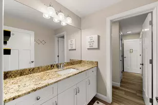 10 Lilac Ct, Bedford, NH 03110 - Photo 32