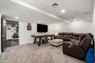 10 Lilac Ct, Bedford, NH 03110 - Photo 40