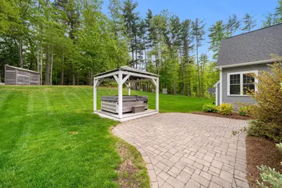 10 Lilac Court, Bedford, NH 03110 - Photo 44