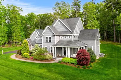 10 Lilac Court, Bedford, NH 03110 - Photo 2