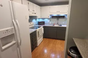 19 Saco St, Conway, NH 03813 - Photo 4