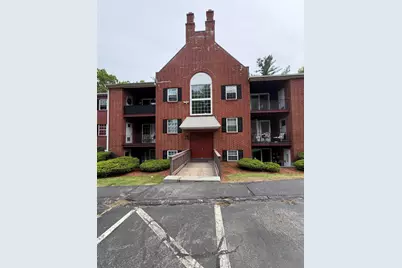 1 Louisburg Square #1, Nashua, NH 03060 - Photo 2