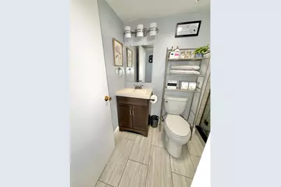 1 Louisburg Square #1, Nashua, NH 03060 - Photo 12