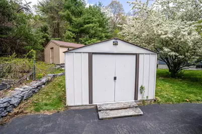 206 Hampstead Road, Derry, NH 03038 - Photo 24