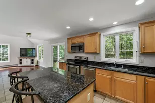 10 Edwin Ln, Newmarket, NH 03857 - Photo 2