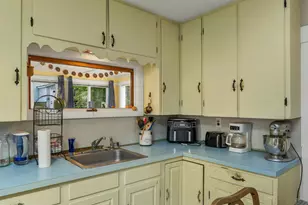 37 Merrill St, Plymouth, NH 03264 - Photo 26