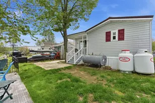 19 Esther Ln, Northwood, NH 03261 - Photo 28