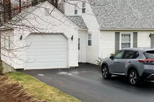 21 Harvest Dr, Hooksett, NH 03106 - Photo 28