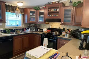20 Spruce Ct, Seabrook, NH 03874 - Photo 6